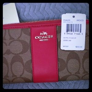 💰SOLD💰 NWT COACH Bright PinkTan Signature Wallet